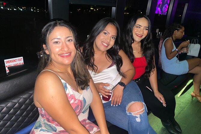 Las Vegas Strip Nightclub Crawl - The Party Bus Experience: Moving in Style Across Vegas