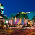 Las Vegas Strip: Past & Present Glory Self-Guided Adventure - Discovering New York-New York Hotel & Statue of Liberty Replica