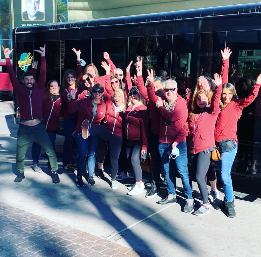 Las Vegas Strip: Sightseeing Tour with Photo-Ops by Limo Bus - The Luxury Limo Bus: A Stylish Way to Tour the Strip