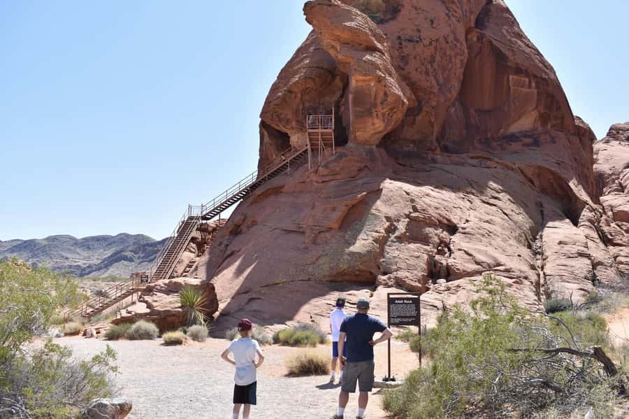 Las Vegas to Valley of Fire Desert Safari - Exploring the Iconic Landscape of Valley of Fire