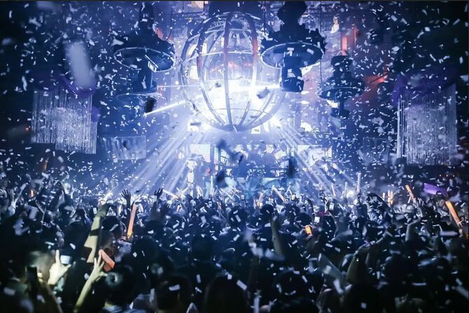 Las Vegas: VIP Club Crawl with Party Bus, Express Entry & Drinks - Meeting Point and Logistics at MGM Grand