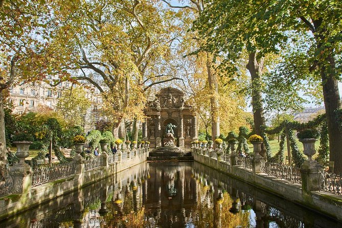 Latin Quarter Private Walking Tour - Starting Point at 7 Rue de Poissy in the Latin Quarter