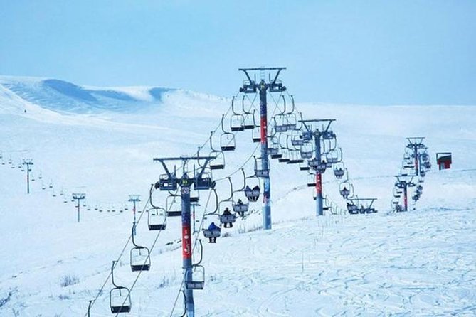 Layover Tour: Echmiadzin & Zvartnots with Airport Transfers - Visiting the Historic Heart of Armenia: Echmiadzin Monastery