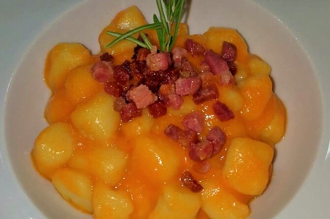 Learn To Make Fresh Pasta With Love in Naples - Sitting Down to a Scenic Dinner with Wine and Aperitifs