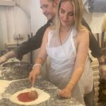 Learn to Make Traditional Neapolitan Pizza - The Experience of Making Pizza with a Pro
