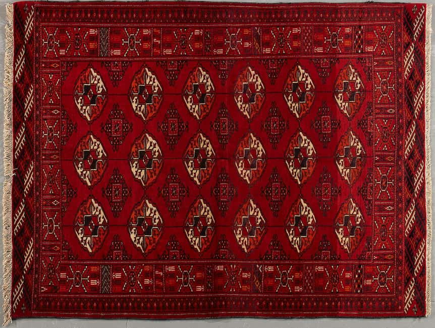 Lecce:Art of Persian Carpets with Traditional Tea Experience - Discovering the Symbols and Meanings in Persian Carpets