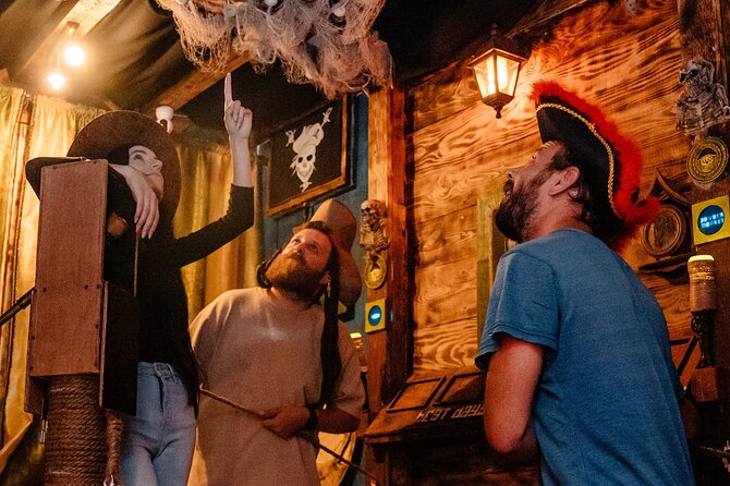 Legend of Skull Island Immersive Escape Room Experience - Navigating the Puzzles and Interactive Mechanisms