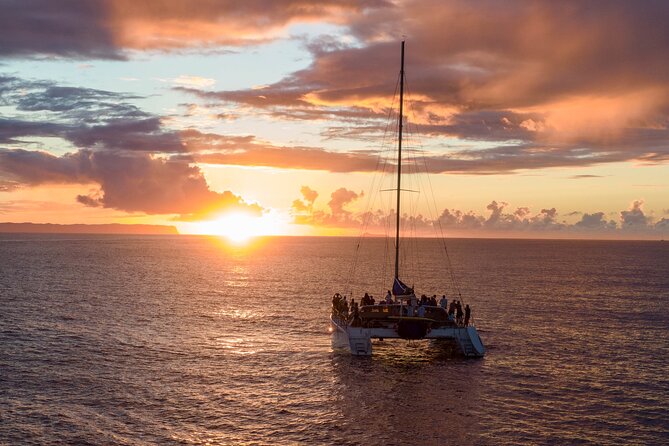 Leila Na Pali Sunset Dinner Sail - Sunset and Scenic Photography Opportunities