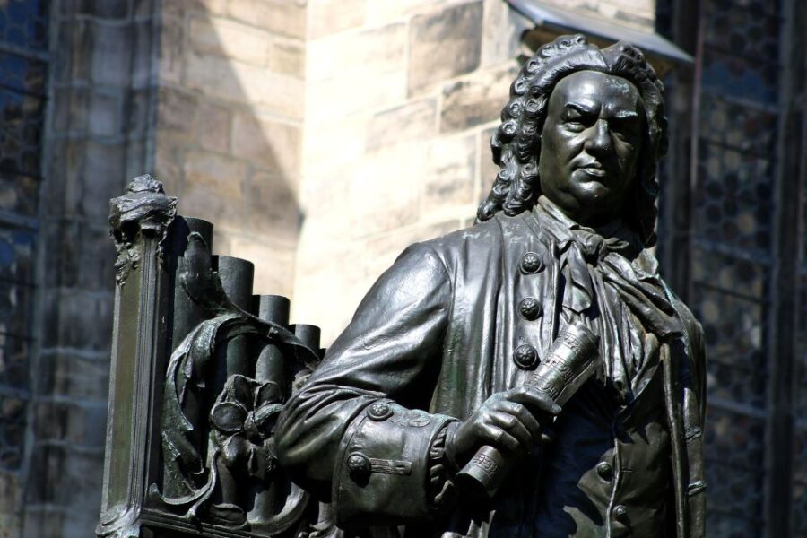 Leipzig - Old Town Historic Walking Tour - Starting Point: Bach Statue in Front of St. Thomass Church