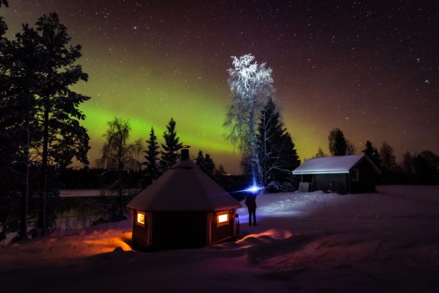 Levi: Northern Lights Tour by Minivan - What Winter Clothing and Items to Bring