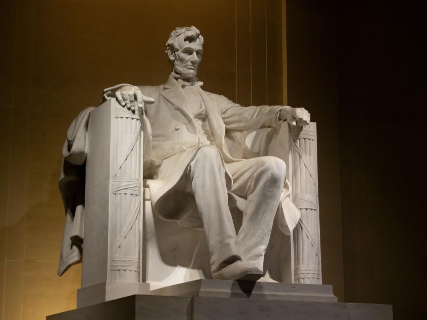 Lincoln Assassination - Spies, Patriots, Truths & Myths Tour - Visiting the Exterior of Fords Theater and Petersen House