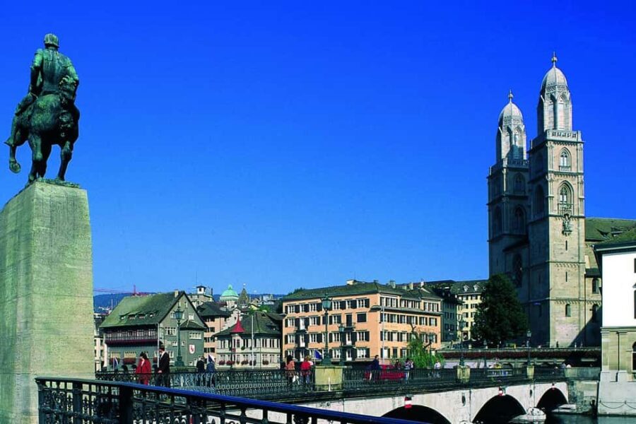 Lindt Museum Visit + 2hr Zurich Alpine Premium Bus City Tour - The Scenic Journey in a Climate-Controlled Panorama Bus