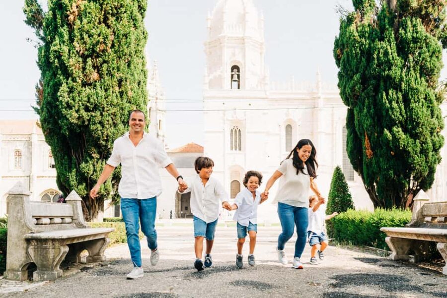 Lisbon: Belém Guided Tour with Pastel de Belém Tasting - Savoring the Famous Pastel de Belém