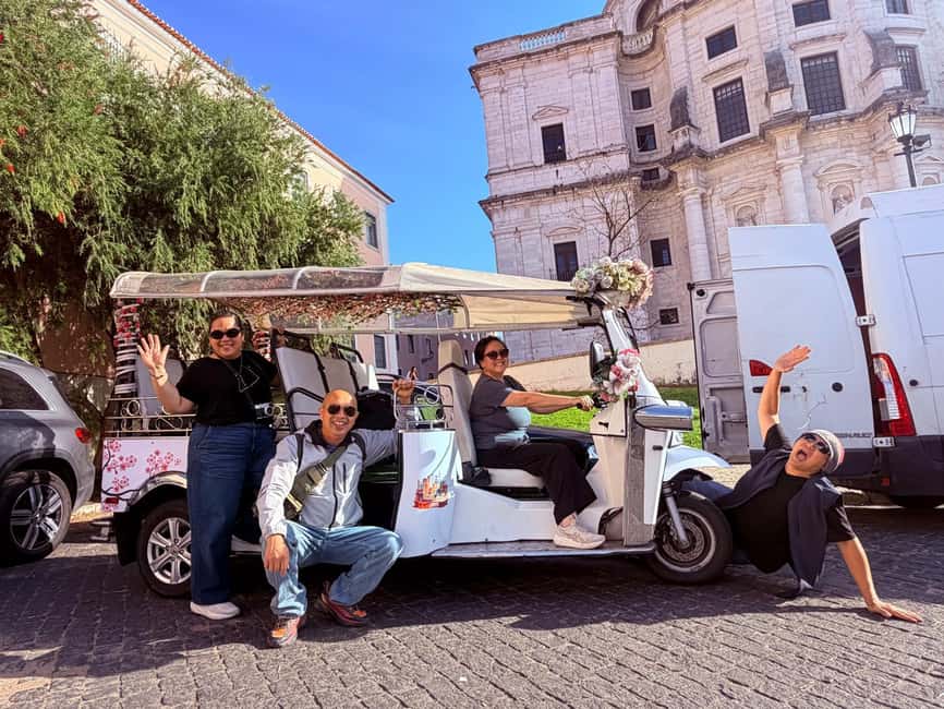 Lisbon: City Tour by Tuk Tuk with Free Souvenir - Visiting Lisbon’s Top Viewpoints and Landmarks