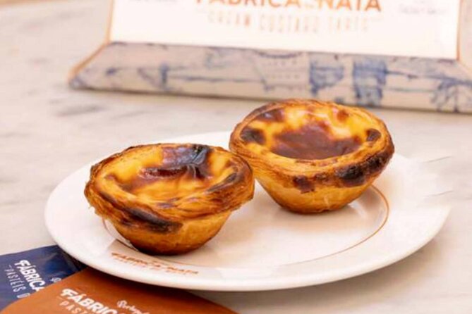 Lisbon Essentials 3h Tour: See, Taste and Learn with a Local - Panoramic Views from Miradouro das Portas do Sol