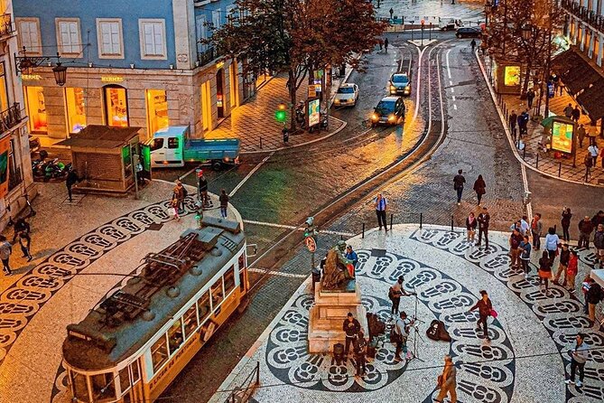 Lisbon half day private tour - Starting Point at Hard Rock Cafe in Lisbon