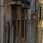 Lisbon: Iconic Landmarks Walking Tour - Starting at Praça de Luís de Camões with a Central Location