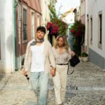 Lisbon: Private Photoshoot Tour in Alfama with Edited Photos - Artistic Direction and Natural Posing Tips