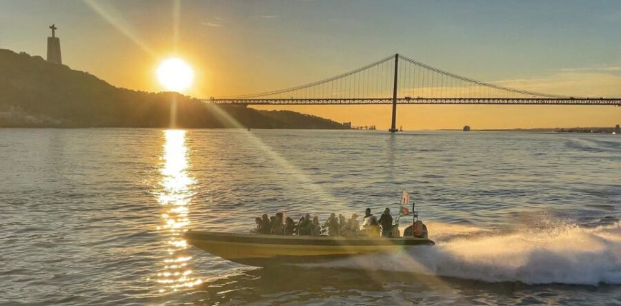 Lisbon Speedboat Sunset with Monuments Sightseeing - Scenic Lisbon Monuments Viewed from the Tagus River