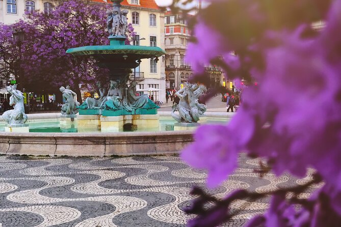 Lisbon's 7 Hills on Tuk-Tuk - Discover Lisbon’s Medieval Roots at the Church of St. Anthony