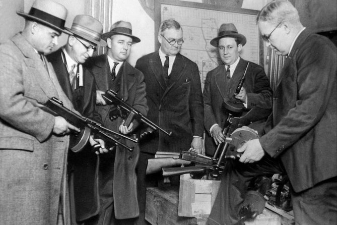 Little Italy Prohibition Pub Crawl - Visiting Nolita and Little Italy Neighborhoods