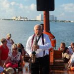 Live a Romantic Night Cruise Dinner at COLUMBUS (open bar included) - Setting Sail on a Classic Wooden Galleon in Nichupte Lagoon