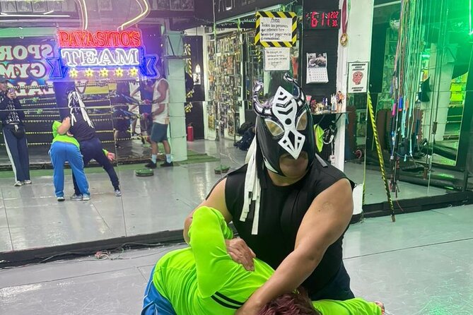 Live Lucha Libre and from the gym to the ring - An Exclusive Talk with a Mexican Wrestling Legend
