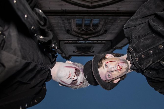 Liverpool Hidden History and Dead House Evening Walking Tour - Starting Point at Queen Victoria Monument