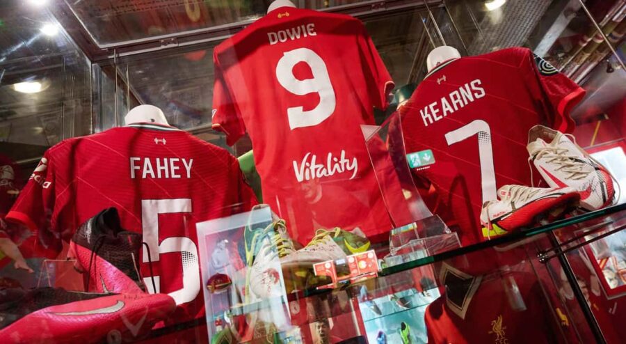 Liverpool: The Anfield Experience Tour with Food and Drinks - The Unique Setting of Anfield’s VIP Experience