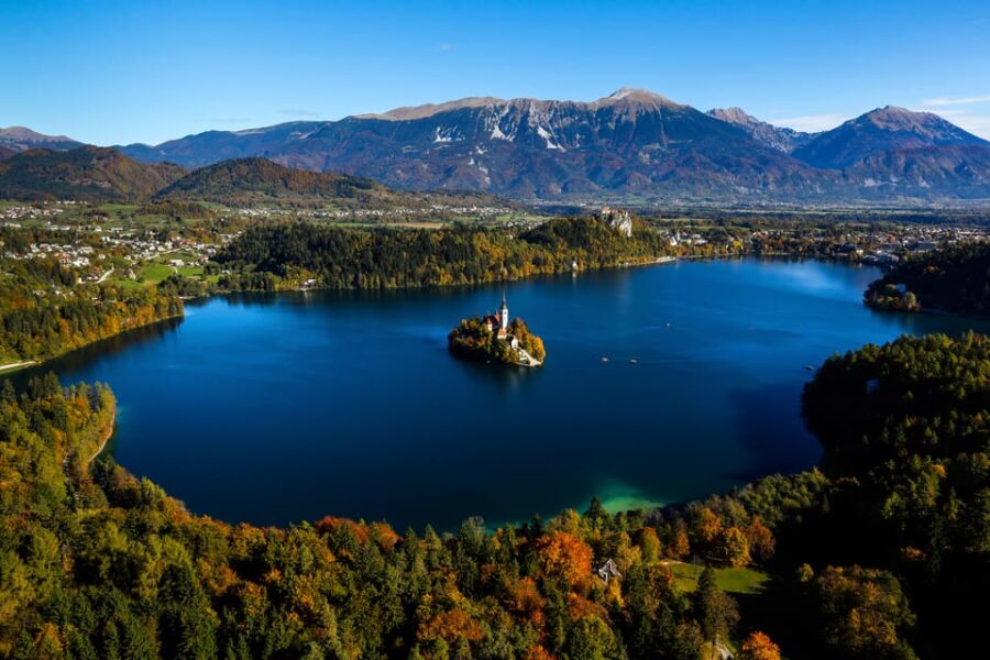 Ljubljana: Lake Bled, Postojna Cave, and Predjama Day Tour - Exploring Postojna Cave: The Underground Marvel