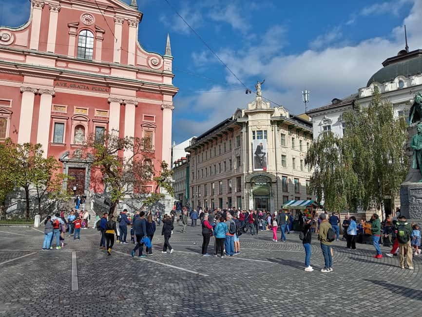 Ljubljana: Private tour to discover the city of dragons - Exploring Ljubljana’s Iconic Landmarks