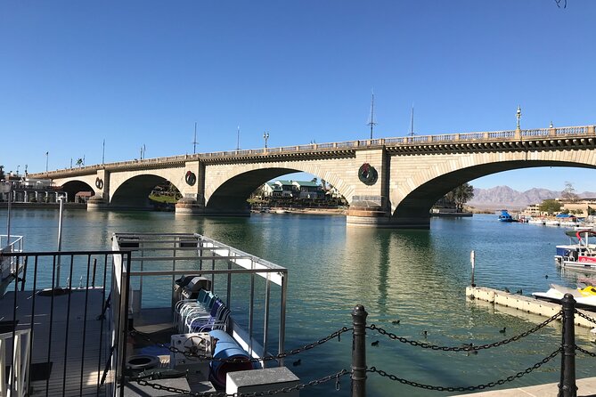 London Bridge and English Village Tour Small Group - Exploring Lake Havasu City’s English Village