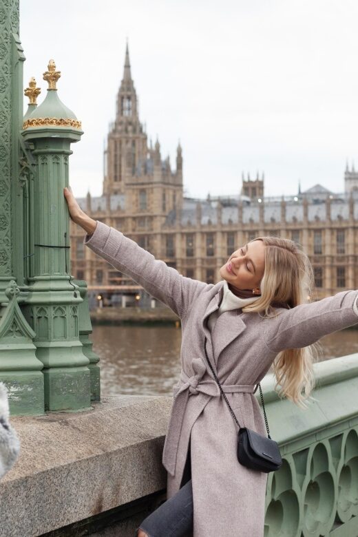 London: Capture the most Photogenic Spots with a Local - Started at the Tower of London for a Scenic Photo Walk