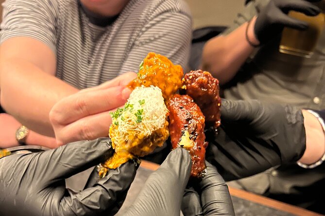 London Chicken Wing Tour - Starting Point at Golden Square and First Wings Tasting