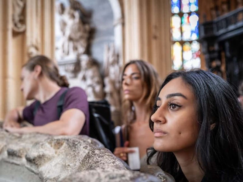 London: Deluxe Westminster Tour, Churchill War Rooms & Abbey - Pickup and Transportation: Hassle-Free Start in Central London