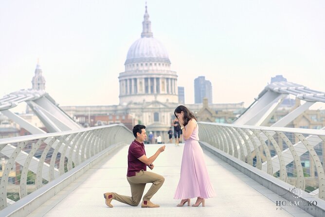 London Engagement / Secret Marriage Proposal near St Paul's Cathedral - How the Photographer Ensures a Seamless Experience