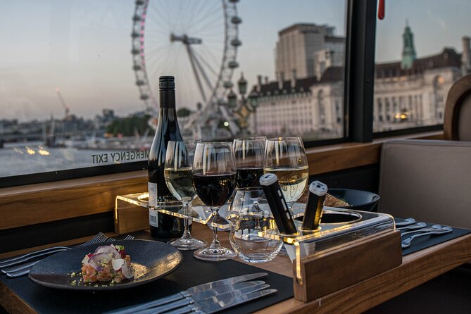 London Luxury Dinner Experience with Panoramic City Views - Starting Point at Victoria Embankment for an Upscale Evening