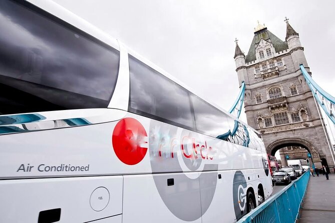 London's FUNNIEST Sightseeing Bus Tour - Trafalgar Square’s Pigeon Comedy and Local Charm