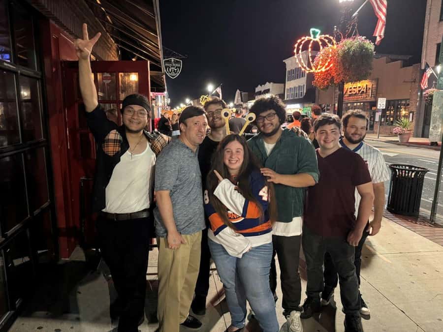 Long Island, NY: A Guided Bar Crawl and Night Clubbing Tour - How the Tour Is Organized