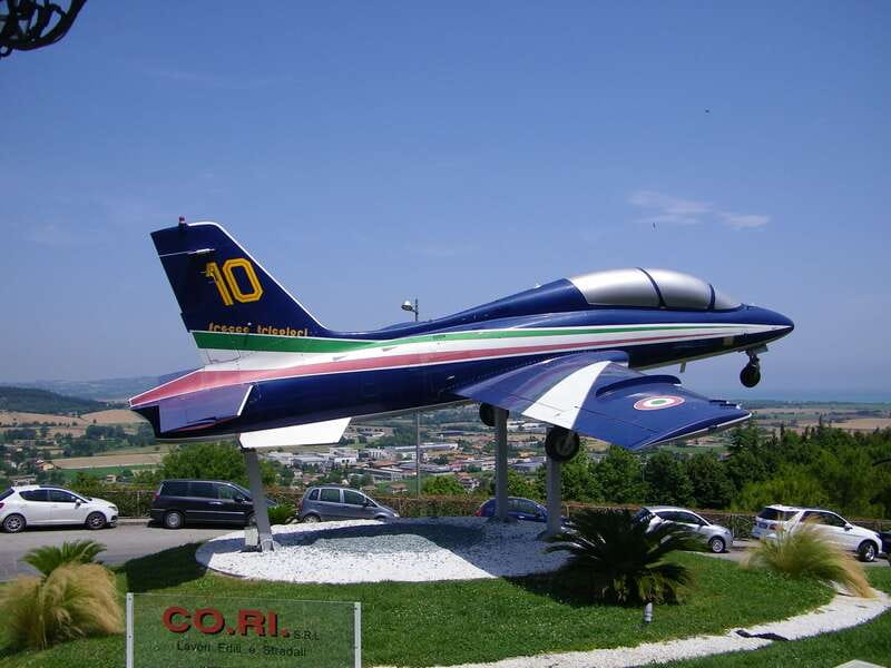 Loreto private tour: the holy house of Virgin Mary - Exploring Loreto’s Square and Architectural Gems