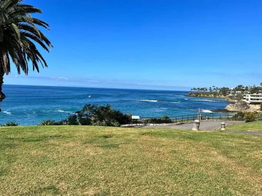 Los Angeles: Best Beaches Tour from Anaheim - Newport Beach Harbor and Balboa Fun Zone: Three Hours of Beachside Fun