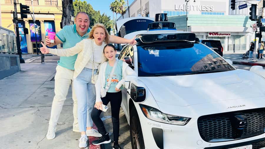 Los Angeles: Full-Private Tour Self-Driving Car with Pick-Up - Starting Point and Pick-Up Options in Los Angeles