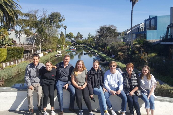 Los Angeles Highlights Full-Day Guided Tour - Venice Beach: Canals, Boardwalk, and Muscle Beach