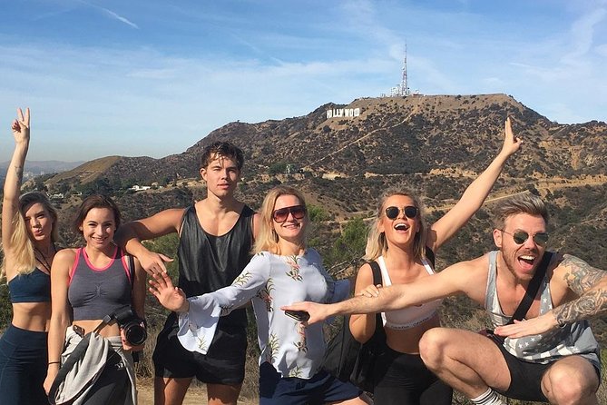 Los Angeles Luxury Private Tour For Up To 7 Passengers - Exploring Venice Beach’s Iconic Boardwalk and Muscle Beach