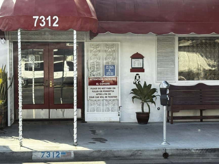 Los Angeles: Manson Family Murders Premium Limo Tour - The Vintage Limousine Experience in Hollywood