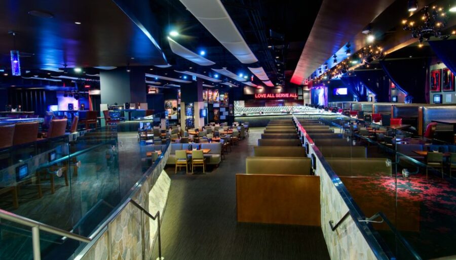 Los Angeles: Meal at the Hard Rock Cafe Hollywood - The Atmosphere at Hard Rock Cafe Hollywood