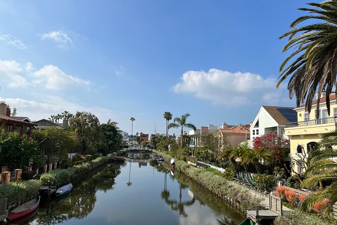 Los Angeles Private Guided City Sightseeing Tour By SUV - Venice Beach and the Venice Canals: A Classic LA Start