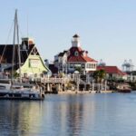 Los Angeles Seaside Sites and Shoreline Village Private Tour - Discover Shoreline Village: Shopping, Dining, and Waterfront Views