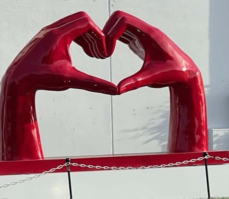 Los Angeles: Street Art Tour with Local Artist - Starting Point at Beverly Hills Hotel