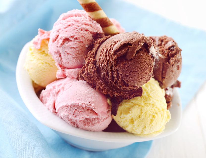 Los Angeles: Venice Beach Food Tour with Tastings - Exploring Venice Beachs Iconic Sites